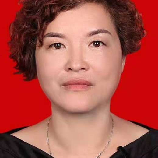 李春萌证件照.jpg